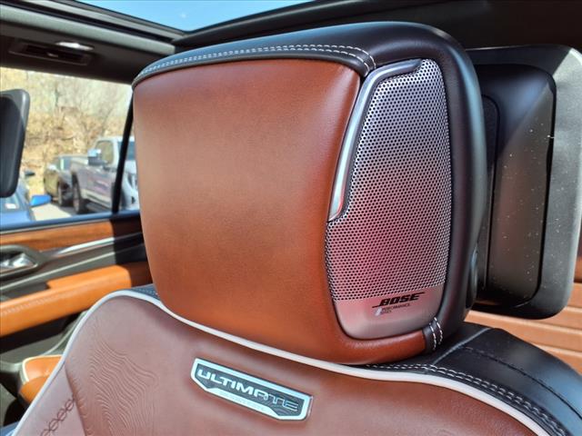 2023 GMC Yukon XL Denali Ultimate