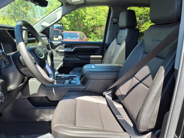 2025 GMC Sierra 2500HD Denali