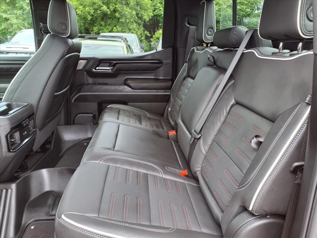 2025 GMC Sierra 1500 AT4X