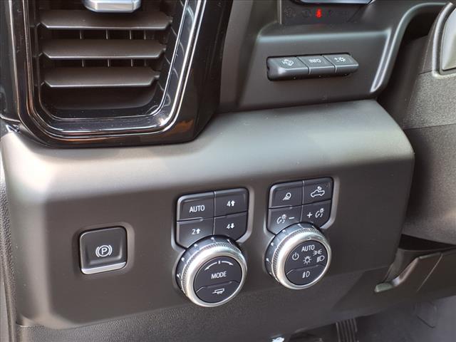 2025 GMC Sierra 2500HD AT4