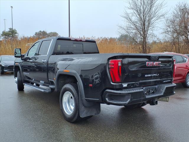 2024 GMC Sierra 3500HD Denali