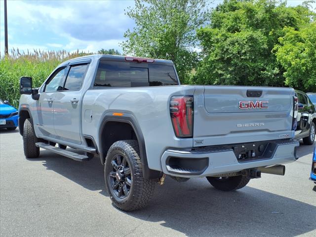 2025 GMC Sierra 2500HD AT4
