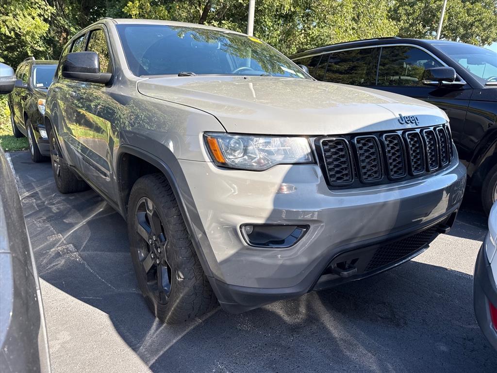 Sting-Gray Clear Coat 2019 Jeep Grand Cherokee SUV / Crossover Four-Wheel Drive 8-Speed Automatic