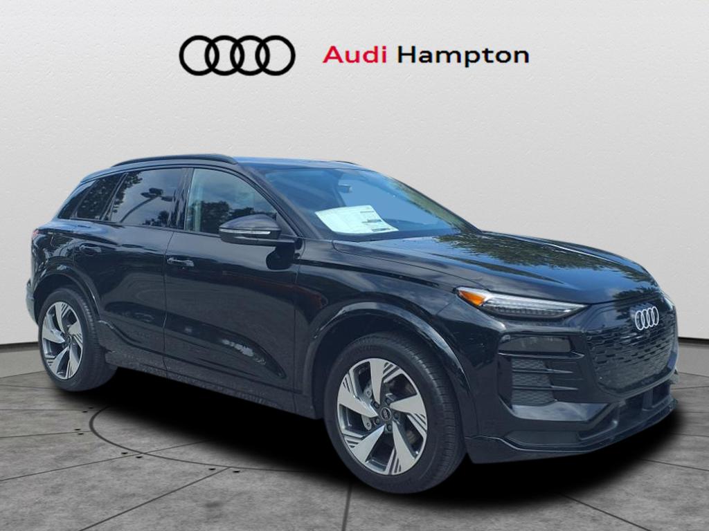 2025 Audi Q6 e-tron quattro Premium Plus