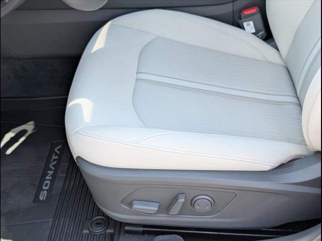 2025 Hyundai SONATA SEL Convenience