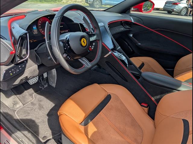 2024 Ferrari Roma Spider Base