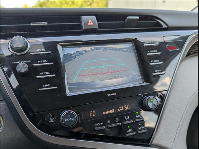 2020 Toyota Camry Hybrid LE