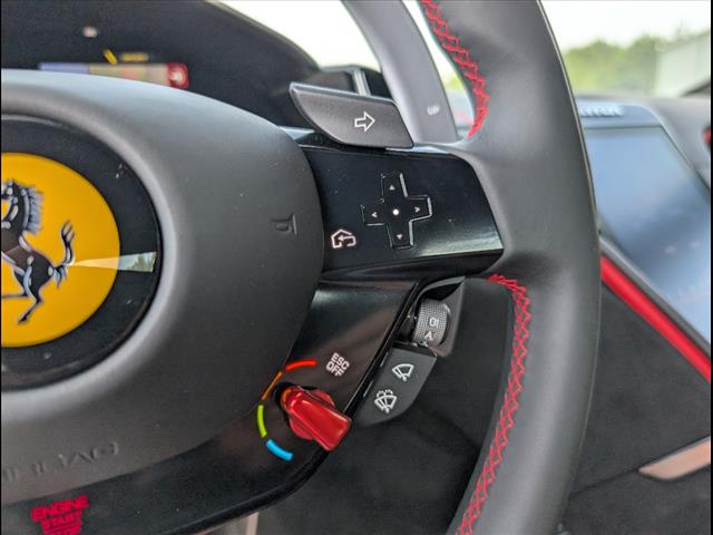 2024 Ferrari Roma Spider Base
