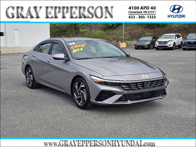2024 Hyundai ELANTRA SEL