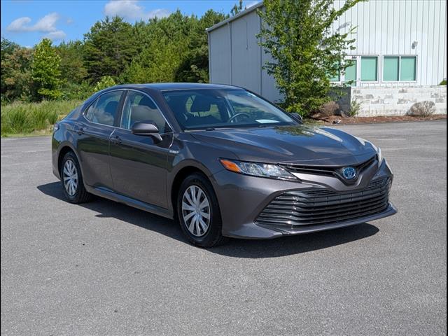 2020 Toyota Camry Hybrid LE