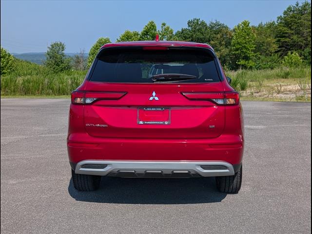 2024 Mitsubishi Outlander SE