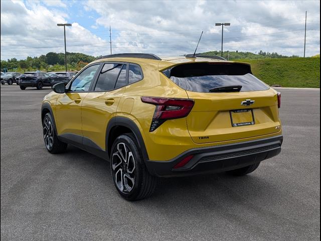 2025 Chevrolet Trax RS