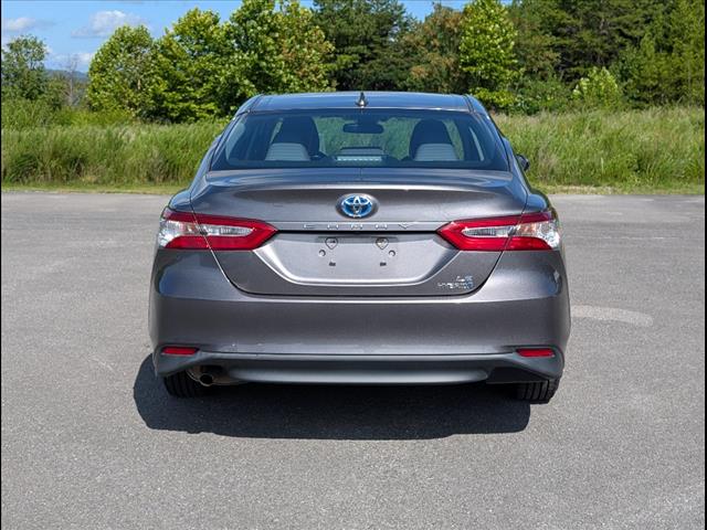 2020 Toyota Camry Hybrid LE