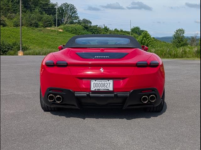 2024 Ferrari Roma Spider Base