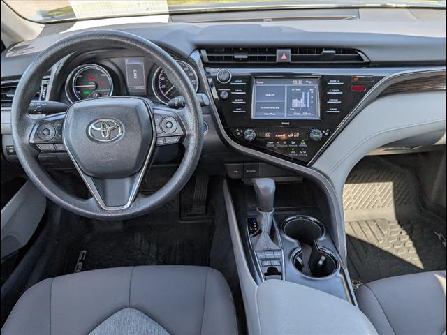 2020 Toyota Camry Hybrid LE