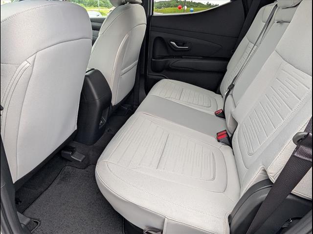 2025 Hyundai SANTA CRUZ SE