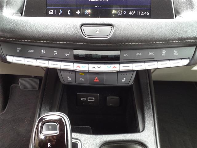 2022 Cadillac XT4 Luxury