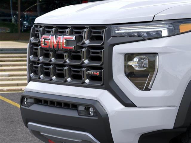 2025 GMC Canyon AT4