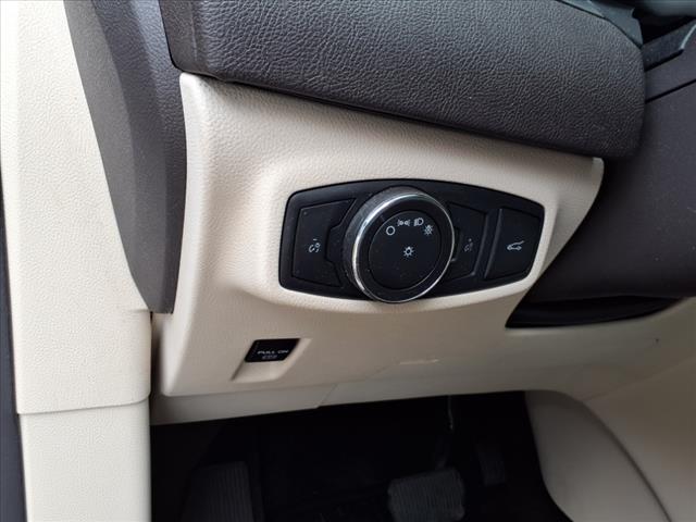 2015 Lincoln MKC Base