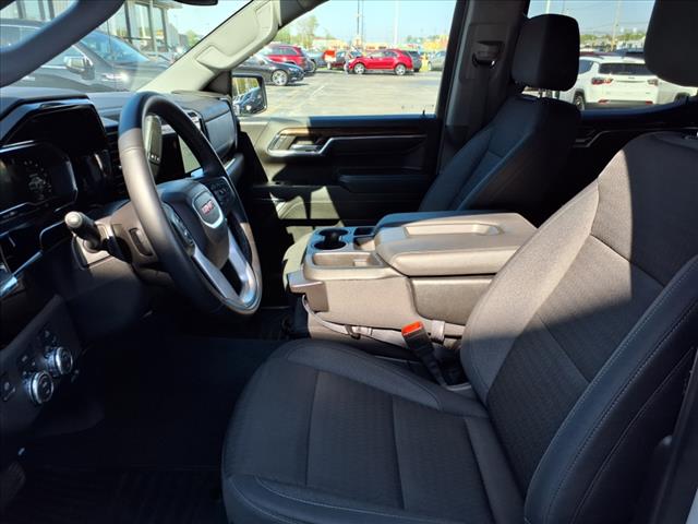 2024 GMC Sierra 1500 Elevation Standard