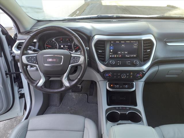 2022 GMC Acadia SLT