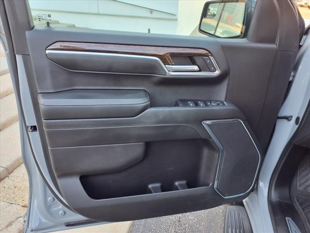 2024 GMC Sierra 1500 Elevation Standard