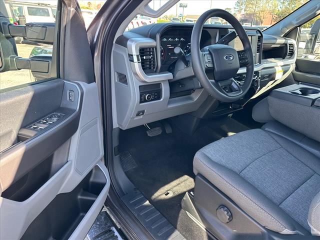2025 Ford F-250 Super Duty XL