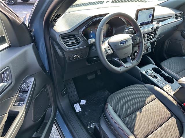 2025 Ford Escape Hybrid ST-Line