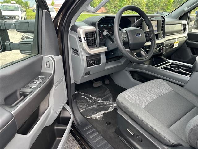 2025 Ford F-250 Super Duty XLT