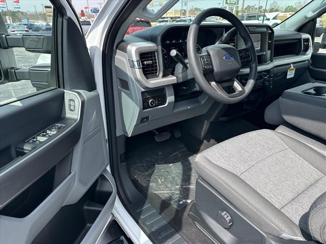 2025 Ford F-350 Super Duty XL