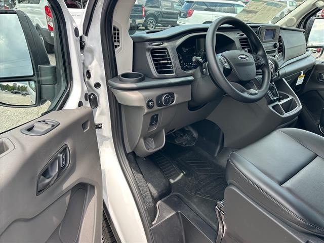 2025 Ford Transit 250