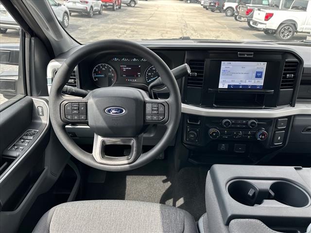 2025 Ford F-350 Super Duty XL
