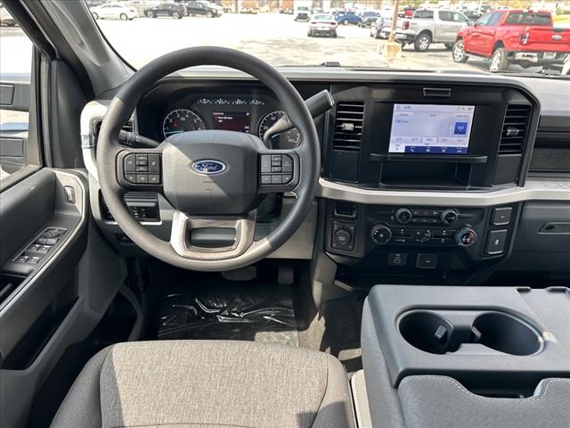 2025 Ford F-350 Super Duty XL