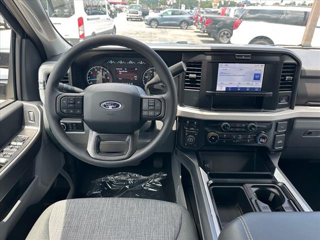 2025 Ford F-350 Super Duty XLT