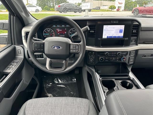 2025 Ford F-350 Super Duty XLT