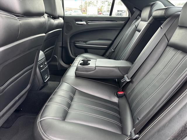 2023 Chrysler 300 S V6