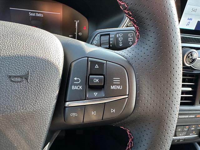 2025 Ford Escape Hybrid ST-Line