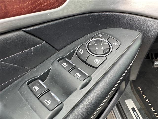 2019 Ford Explorer Platinum