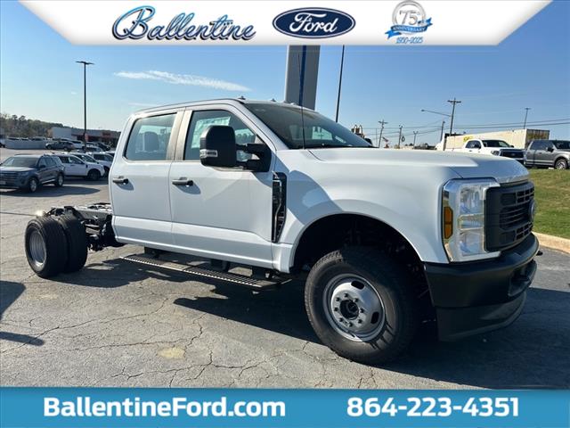 2025 Ford F-350 Super Duty XL