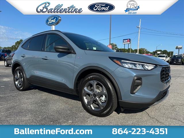 2025 Ford Escape Hybrid ST-Line