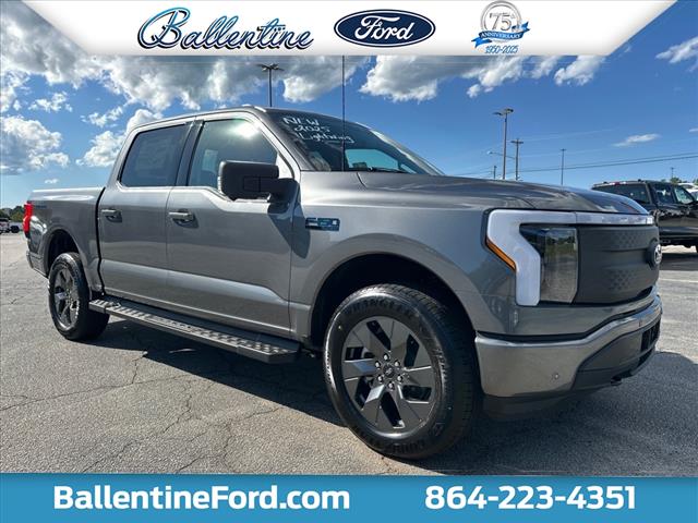 2025 Ford F-150 Lightning Flash