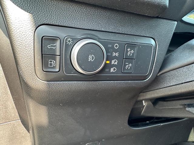 2022 Ford Escape Hybrid Titanium