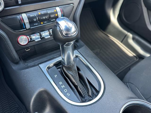 2022 Ford Mustang EcoBoost