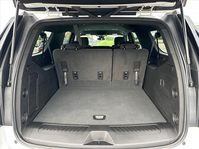 2023 Chevrolet Suburban LS