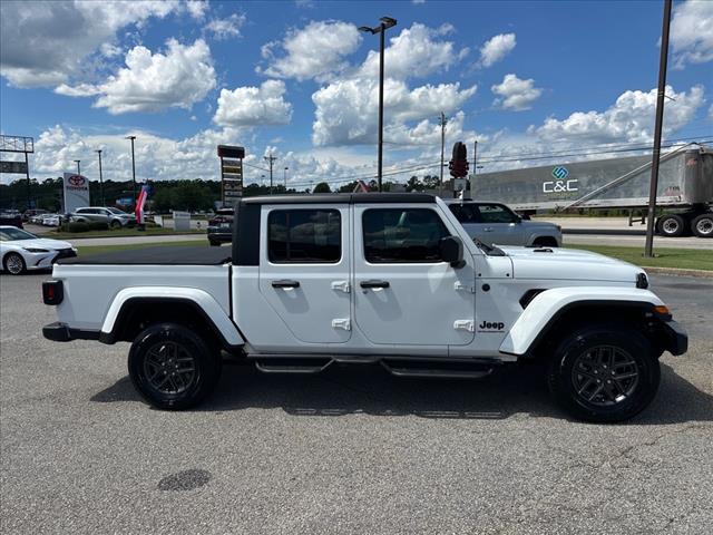 2024 Jeep Gladiator Sport S