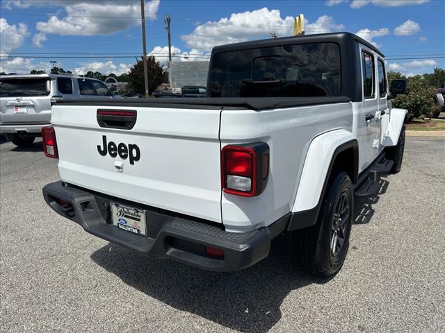 2024 Jeep Gladiator Sport S