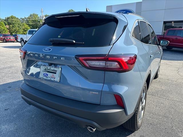 2025 Ford Escape Hybrid ST-Line