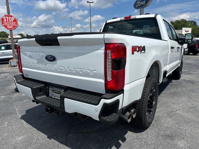 2025 Ford F-350 Super Duty XL
