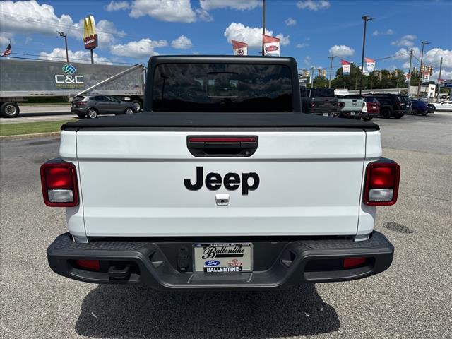 2024 Jeep Gladiator Sport S