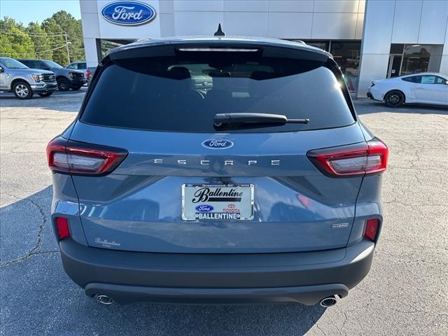 2025 Ford Escape Hybrid ST-Line